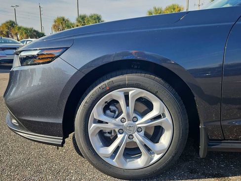 New 2025 Honda Accord LX image 17