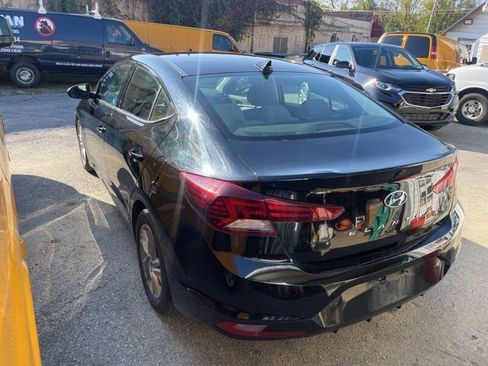 Used 2020 Hyundai Elantra SEL image 15