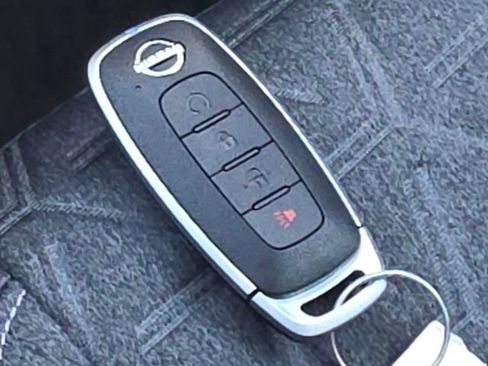 New 2026 Nissan Kicks SV w/ SV Premium Package image 28