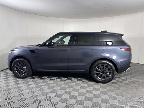New 2026 Land Rover Range Rover Sport SE AWD/4WD image 2