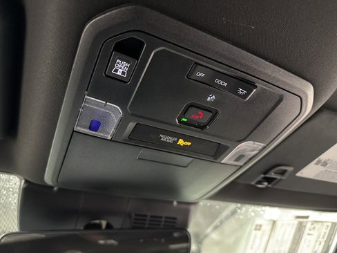 New 2025 Toyota Tacoma SR5 image 30