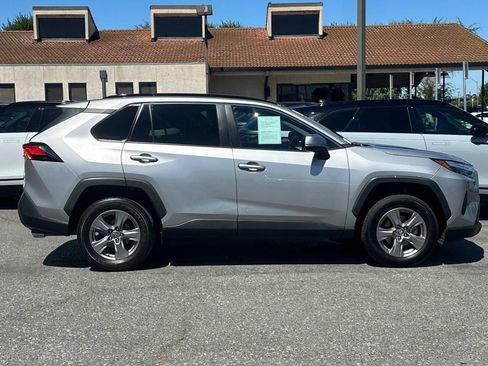 Used 2024 Toyota RAV4 XLE w/ Weather Package AWD/4WD image 7
