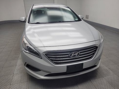 Used 2017 Hyundai Sonata SE FWD image 14