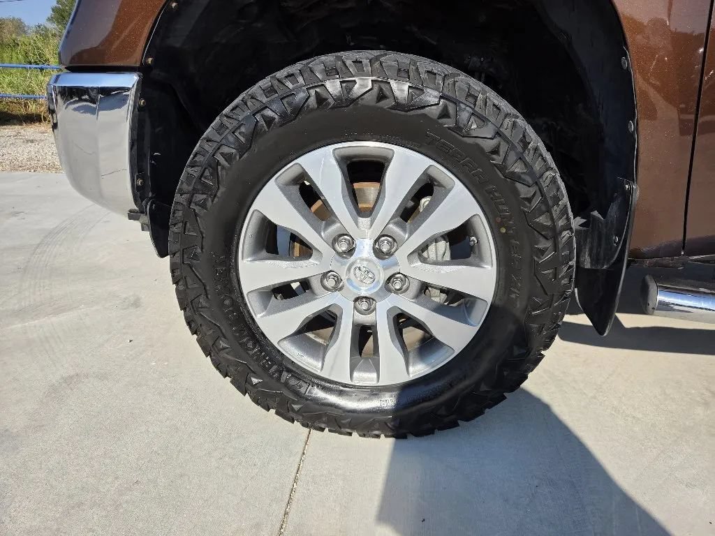 Used 2014 Toyota Tundra 1794 Edition AWD/4WD image 11
