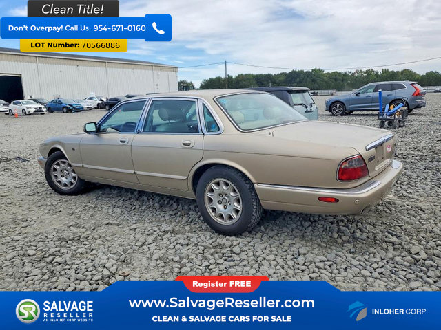 Used 2003 Jaguar XJ8 RWD image 3