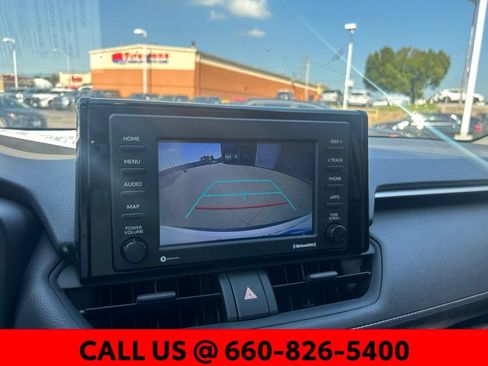 Certified 2021 Toyota RAV4 XLE w/ Convenience Package AWD/4WD image 16