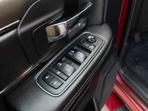 Used 2018 RAM 2500 Big Horn w/ Sport Appearance Group AWD/4WD image 13