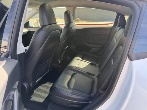 Used 2023 Tesla Model Y Long Range AWD/4WD image 21