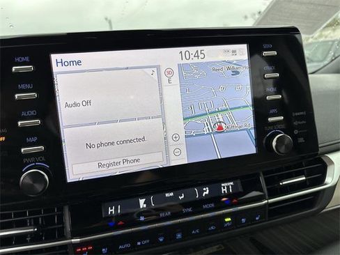 Certified 2024 Toyota Sienna Limited image 19