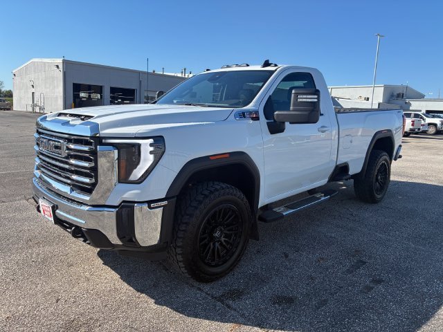 Used 2024 GMC Sierra 3500 SLE w/ SLE Convenience Package AWD/4WD image 9