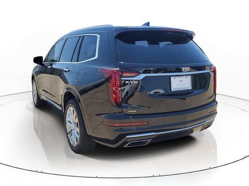 Certified 2023 Cadillac XT6 Premium Luxury w/ Technology Package AWD/4WD image 4