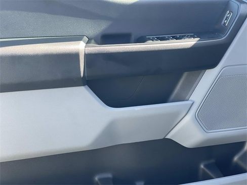 New 2026 Ford F350 XL w/ XL Chrome Package image 17