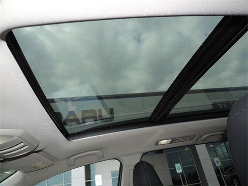 Certified 2025 Subaru Ascent Onyx Edition image 11