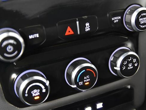 Used 2024 RAM 2500 Big Horn image 23