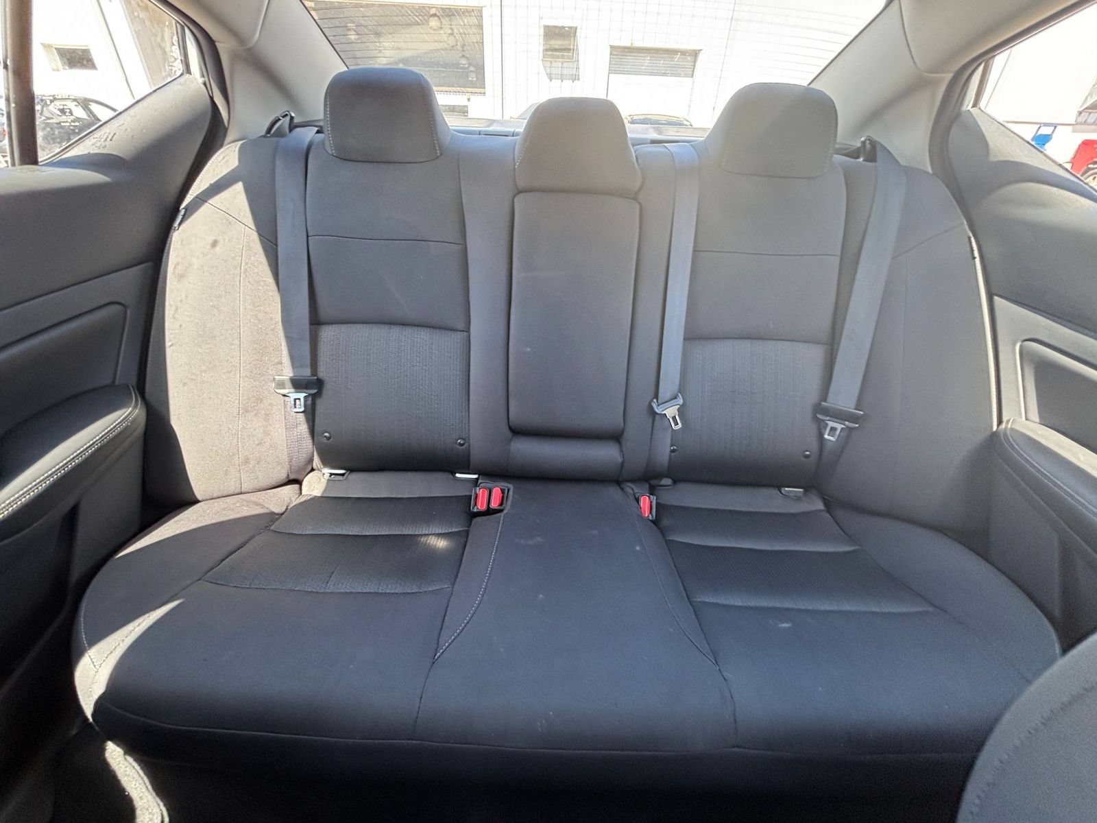 Used 2025 Nissan Altima 2.5 SV FWD image 37