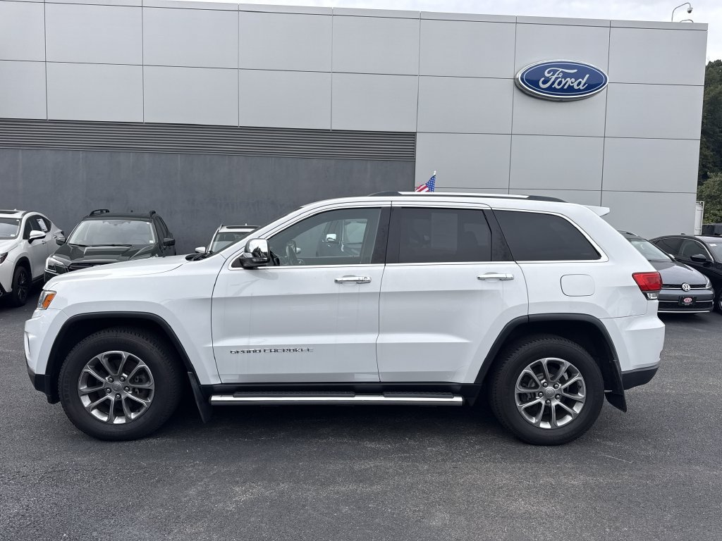Used 2015 Jeep Grand Cherokee Limited w/ Mopar Chrome Edition Group AWD/4WD image 7
