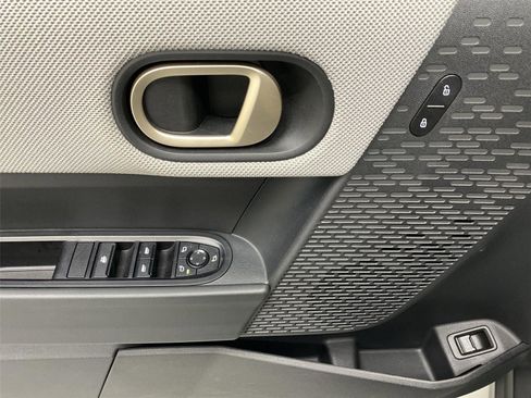 Certified 2025 MINI Cooper S image 19