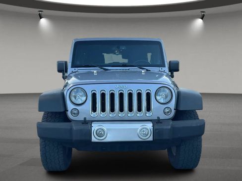 Used 2014 Jeep Wrangler Unlimited Sport w/ Quick Order Package 24S AWD/4WD image 2
