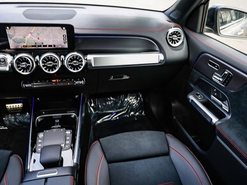 Used 2023 Mercedes-Benz EQB 350 4MATIC SUV image 15