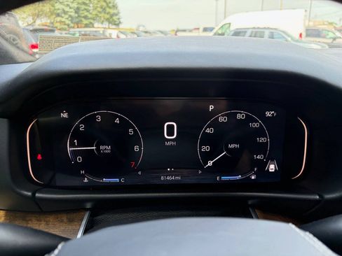 Used 2022 Jeep Grand Wagoneer Series II AWD/4WD image 22