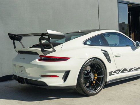 Used 2019 Porsche 911 GT3 RS w/ Weissach Package image 34