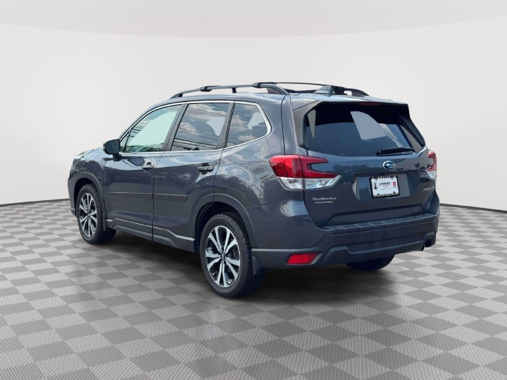 Used 2020 Subaru Forester Limited AWD/4WD image 5
