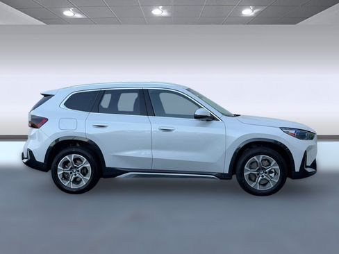 New 2026 BMW X1 xDrive28i w/ Technology Package AWD/4WD image 8