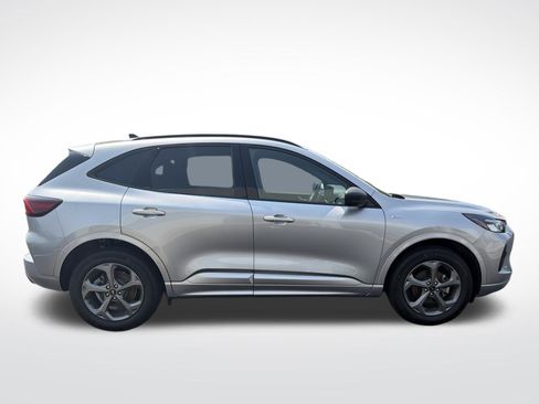Used 2024 Ford Escape ST-Line w/ Tech Pack #1 AWD/4WD image 7