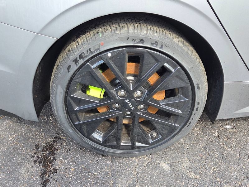 New 2026 Kia K5 GT w/ GT1 Package FWD image 9