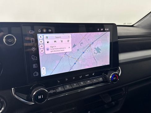 Used 2026 Chevrolet Colorado LT image 17