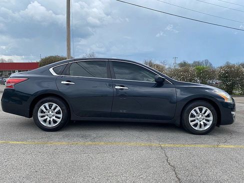 Used 2015 Nissan Altima 2.5 S w/ Power Driver Seat Package image 10