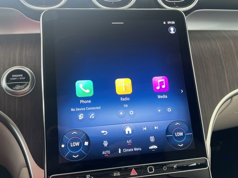 Certified 2025 Mercedes-Benz GLC 300 image 38