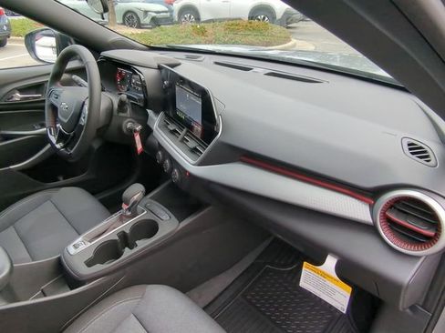 New 2026 Chevrolet Trax RS w/ Driver Confidence Package image 45