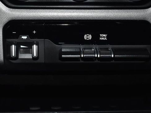 Used 2024 RAM 2500 Big Horn image 18