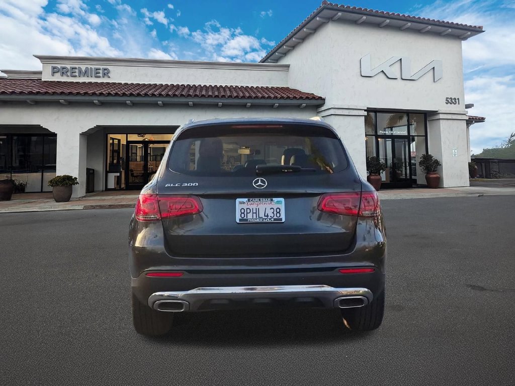 Used 2020 Mercedes-Benz GLC 300 image 7