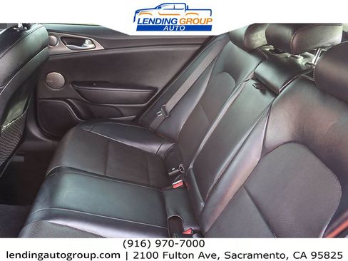 Used 2019 Kia Stinger GTS image 16