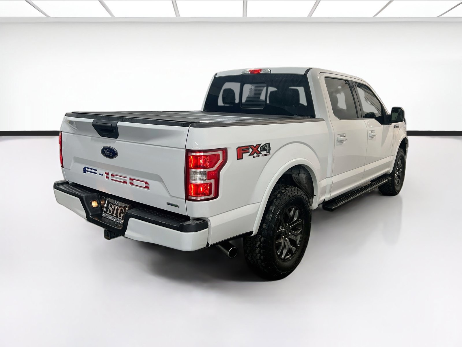 Used 2020 Ford F150 XLT w/ Equipment Group 302A Luxury AWD/4WD image 4