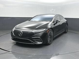 Used 2022 Mercedes-Benz EQS 450+ Sedan video 1