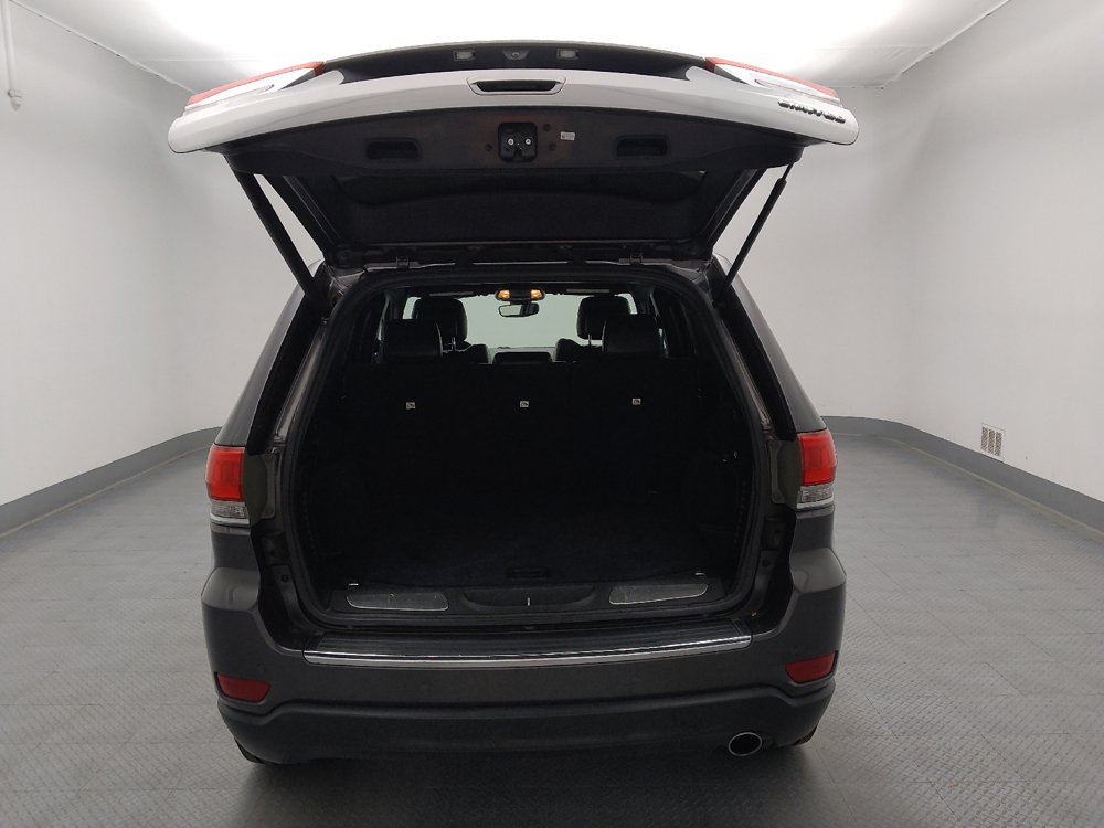 Used 2018 Jeep Grand Cherokee Limited RWD image 29
