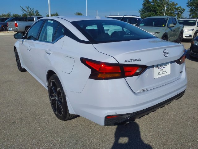 Used 2025 Nissan Altima 2.5 SR w/ SR Premium Package AWD/4WD image 7