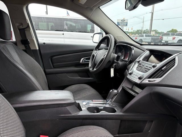 Used 2017 GMC Terrain SLE FWD image 14