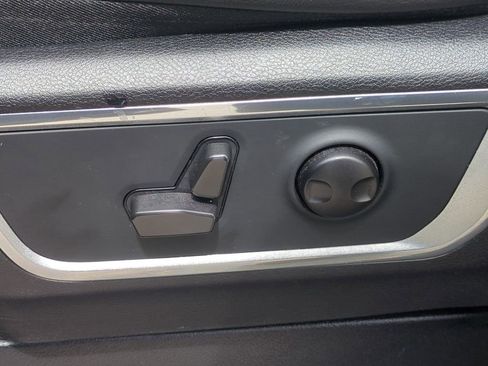 Used 2022 RAM 1500 Laramie RWD image 22