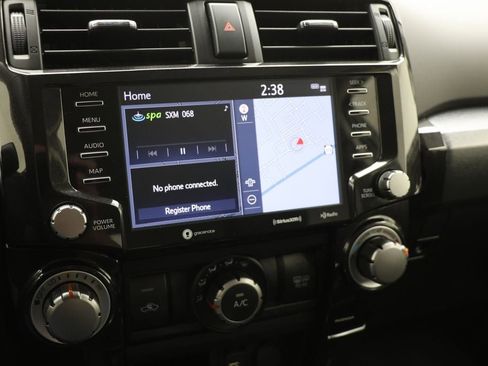 Used 2024 Toyota 4Runner TRD Off-Road Premium image 23