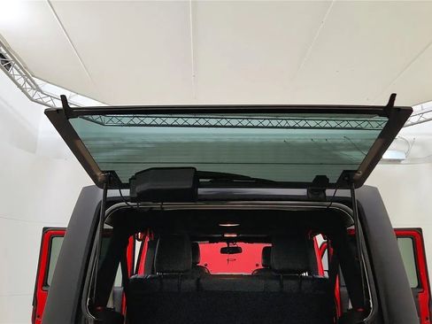 Used 2015 Jeep Wrangler Unlimited Sport w/ Quick Order Package 24S image 22