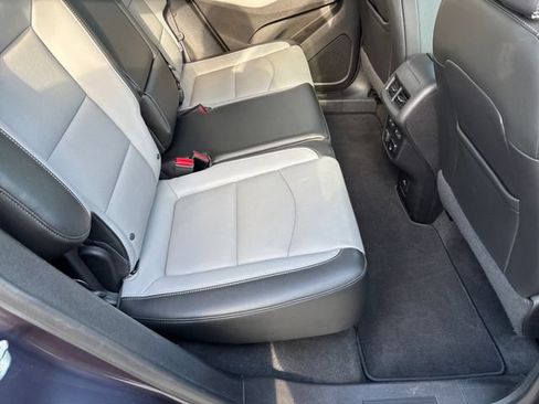 Used 2018 Chevrolet Equinox Premier AWD/4WD image 15