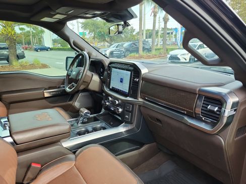 Used 2021 Ford F150 King Ranch w/ FX4 Off-Road Package image 31