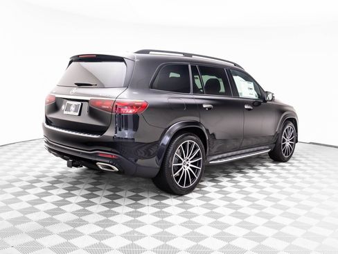 New 2026 Mercedes-Benz GLS 580 4MATIC image 5