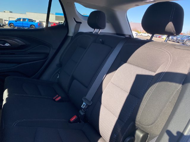 Certified 2024 GMC Terrain SLE w/ Driver Convenience Package FWD image 18