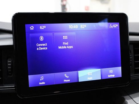 Used 2022 Ford Explorer XLT image 36