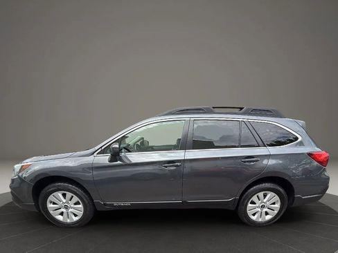 Used 2018 Subaru Outback 2.5i Premium image 8